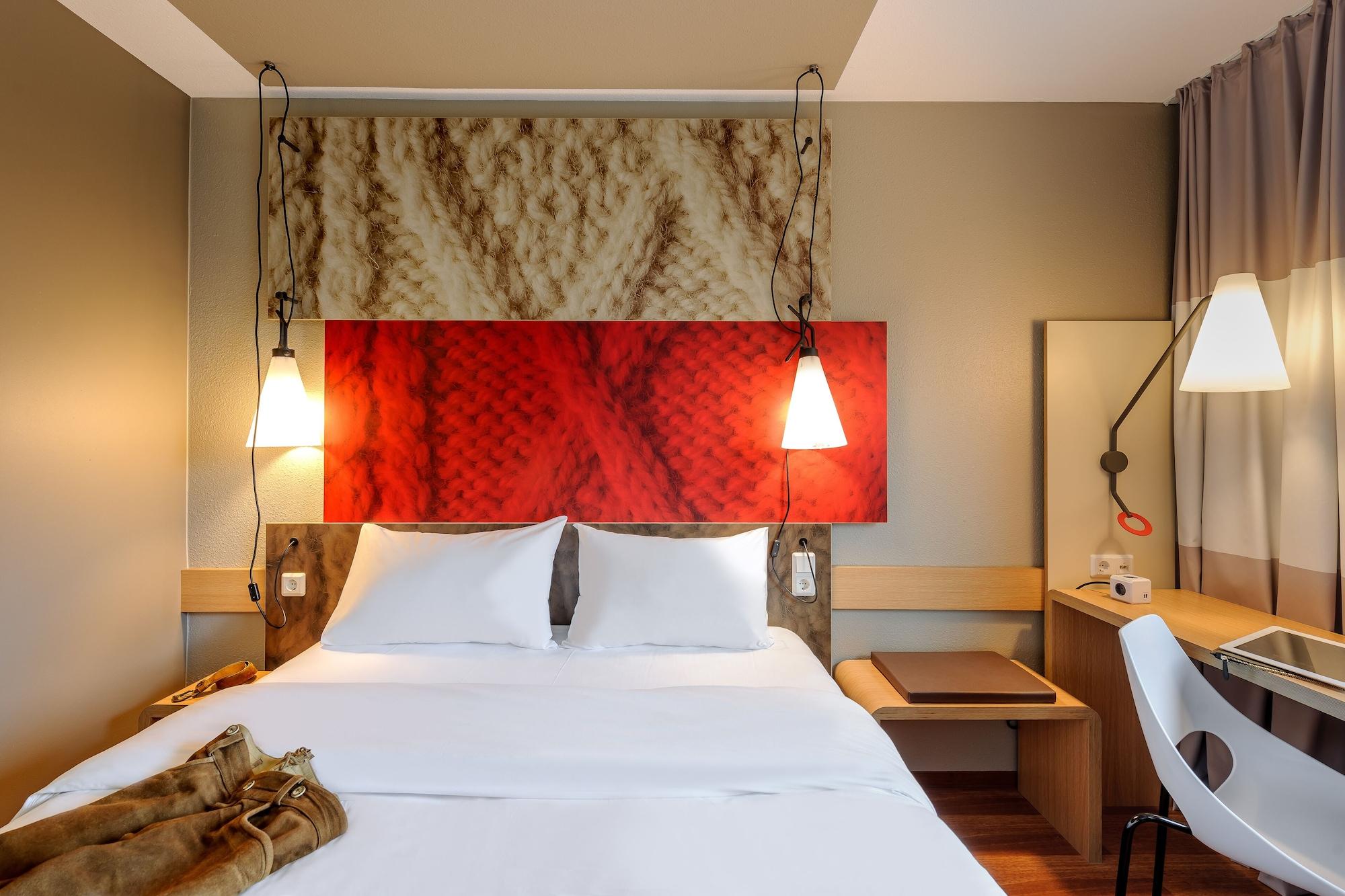 Ibis Hotel Muenchen Messe Фелдкирхен Екстериор снимка