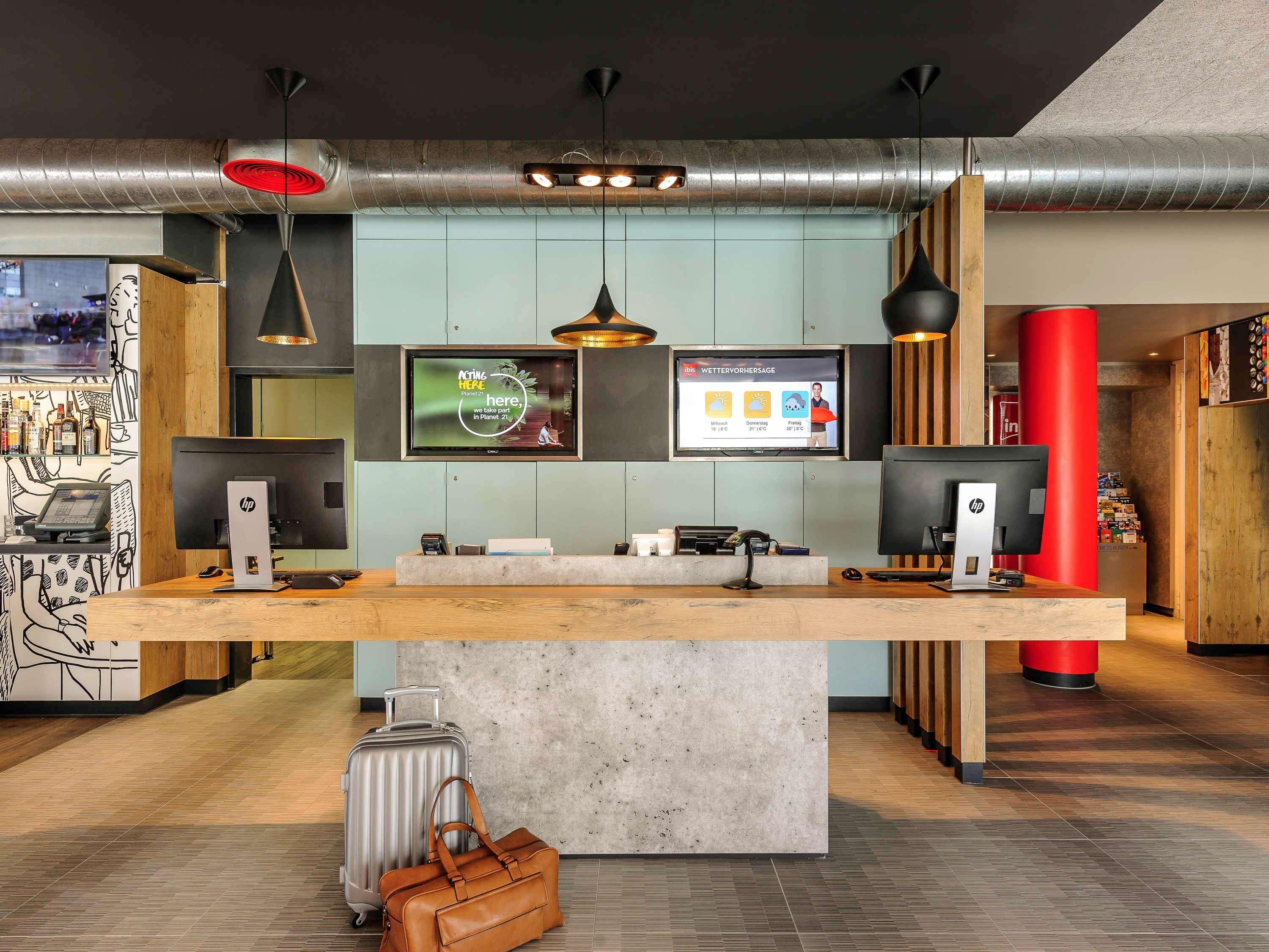 Ibis Hotel Muenchen Messe Фелдкирхен Екстериор снимка