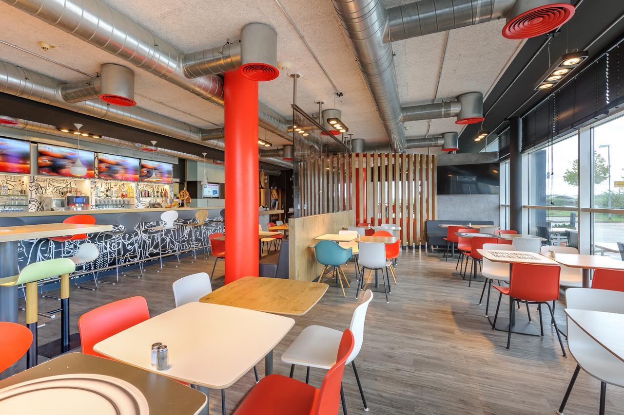 Ibis Hotel Muenchen Messe Фелдкирхен Екстериор снимка
