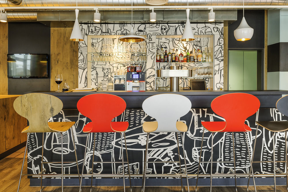 Ibis Hotel Muenchen Messe Фелдкирхен Екстериор снимка