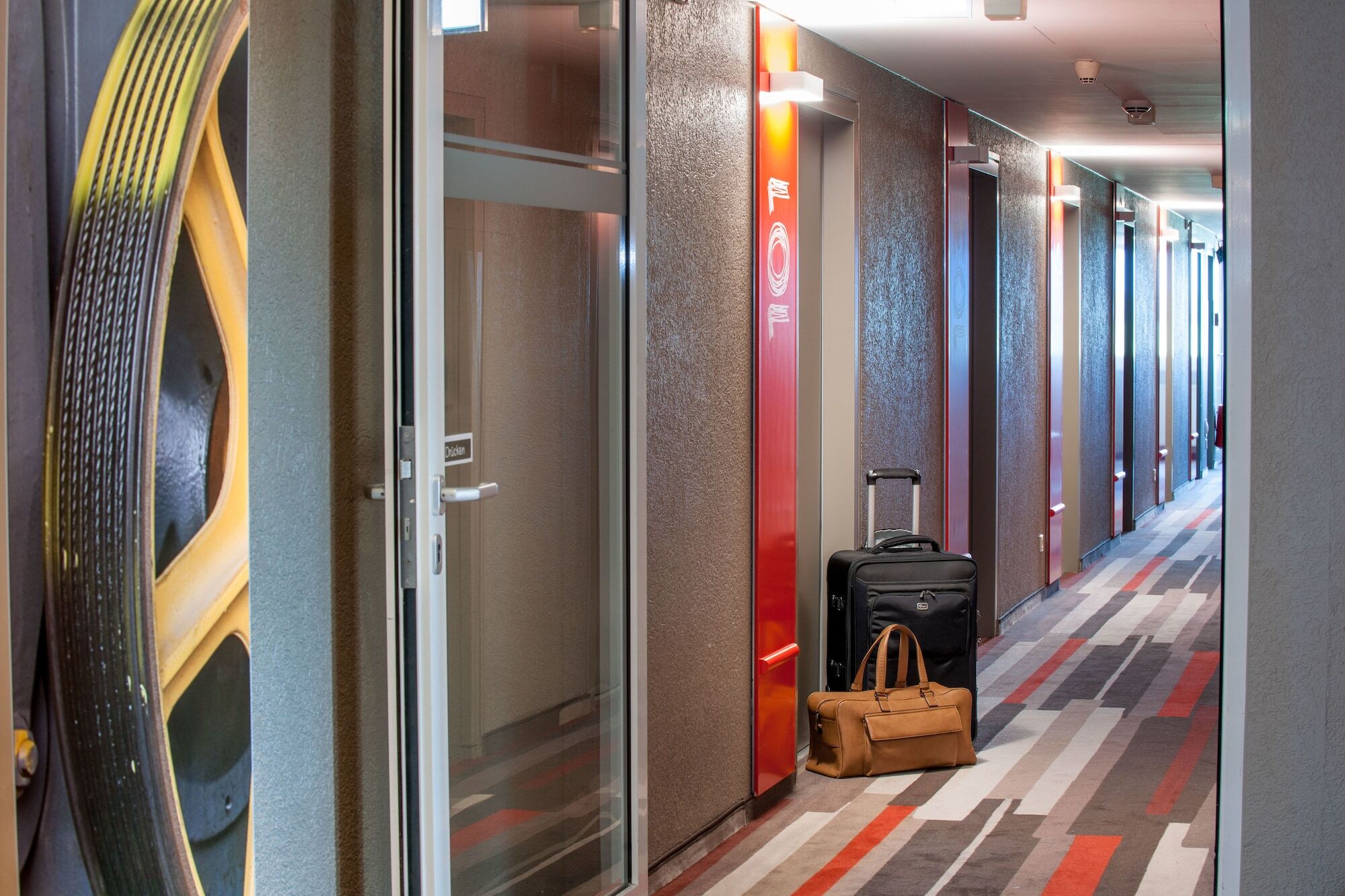 Ibis Hotel Muenchen Messe Фелдкирхен Екстериор снимка